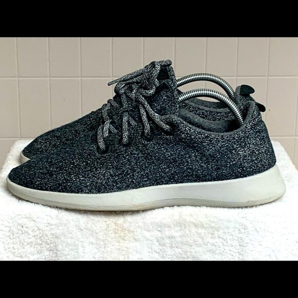 MENS ALLBIRDS WOOL RUNNERS ATHLETIC SHOES SIZE 10 GRAY BLACK NICE - Picture 1 of 6